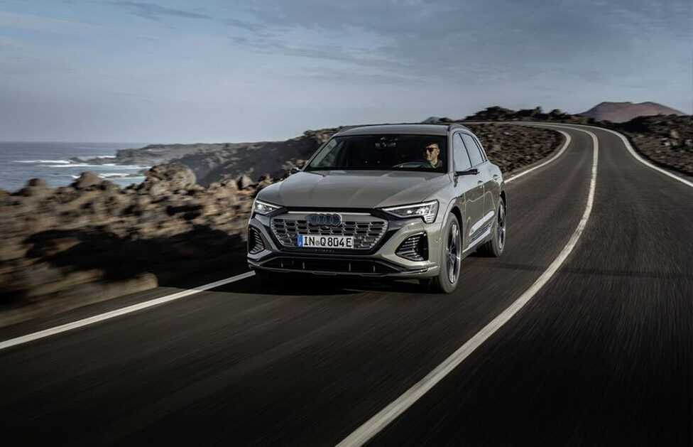 2025 Audi Q8: The Upcoming Flagship Luxury SUV - Tops Speed