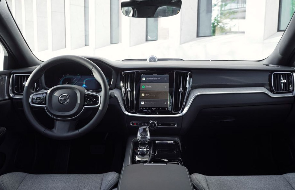 2025 Volvo S60 Interior